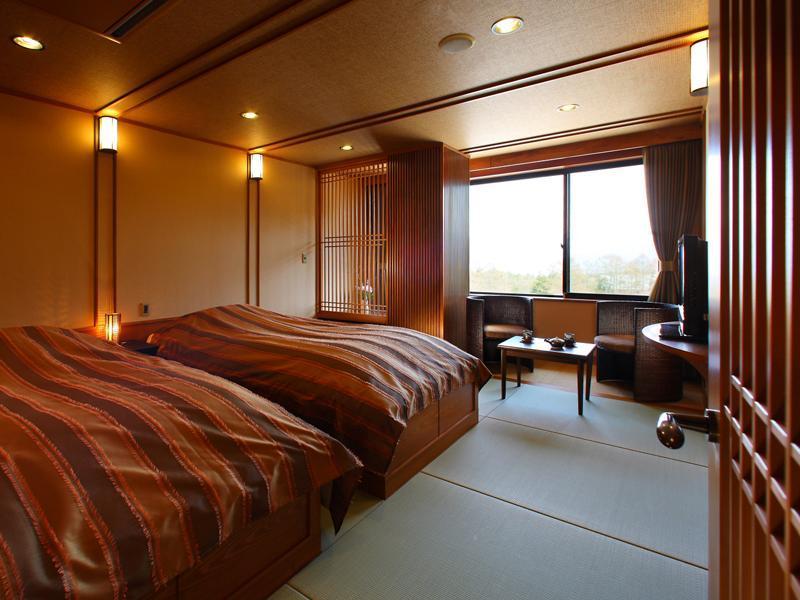 Futarishizuka Hotel Komagane Eksteriør billede